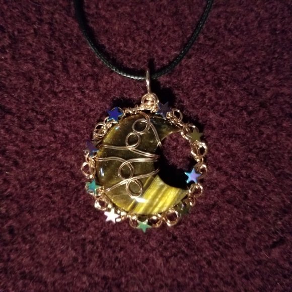 COPY - Tiger eye moon gemstone pendant, NWOT, wire wrap, artisan, unisex - Picture 4 of 5